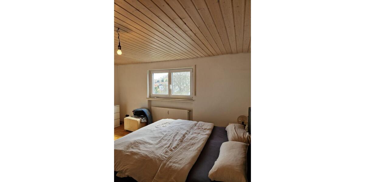 Dachgeschoßwohnung Oberteuringen - 3.5 Zimmer, 85 m&sup2;, 950&euro; | Angebot:25963169