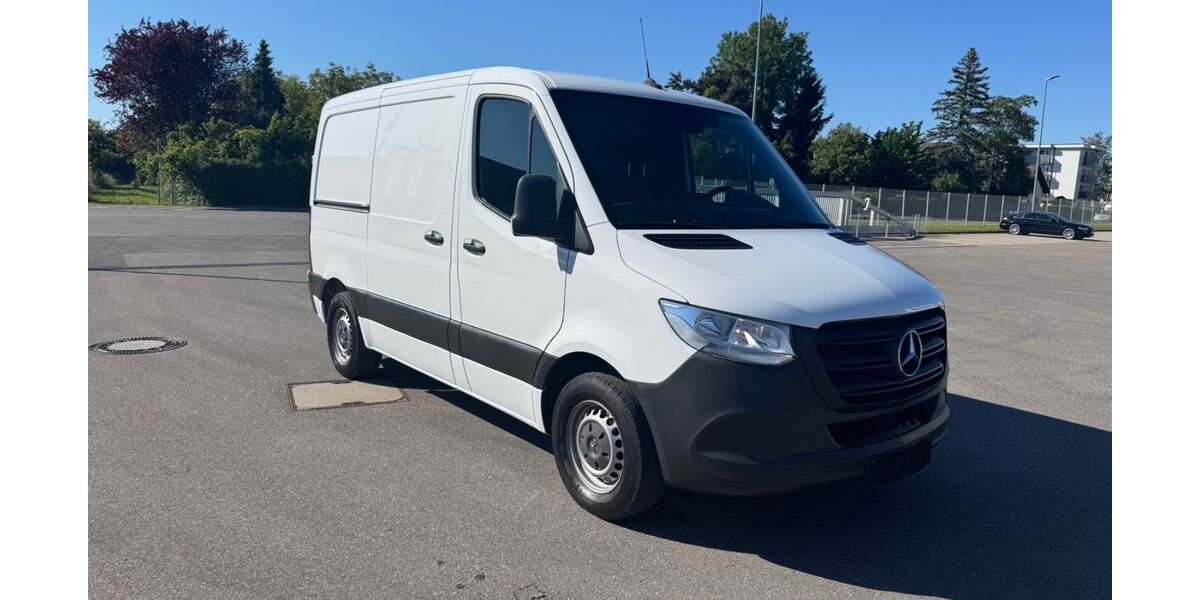 Mercedes-Benz Sprinter 183.000 km 17.990 &euro; Meckenbeuren 88074