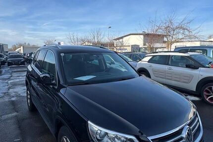 VW Tiguan 299.047 km 3.650 &euro; weingarten 88250