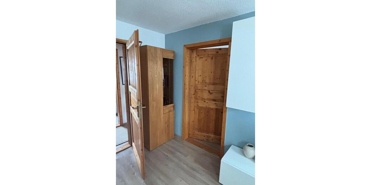 Dachgeschoßwohnung Friedrichshafen Allmannsweiler - 2 Zimmer, 50 m&sup2;, 680&euro; | Angebot:25945553