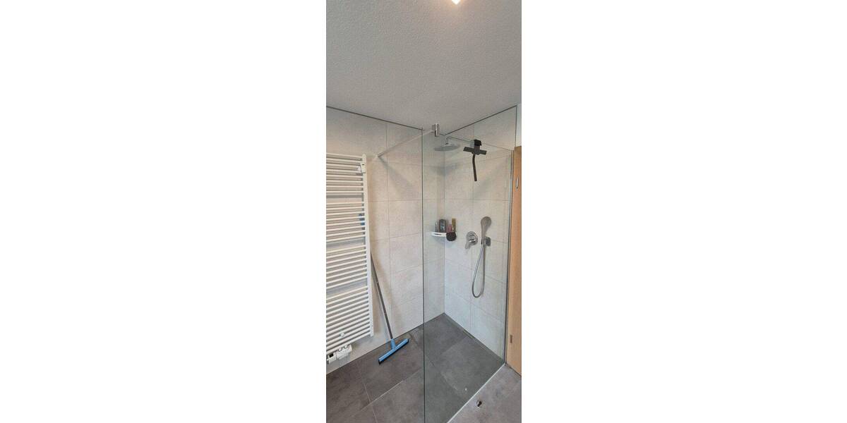 Etagenwohnung Konstanz Petershausen - 4 Zimmer, 90 m&sup2;, 1.950&euro; | Angebot:26886228