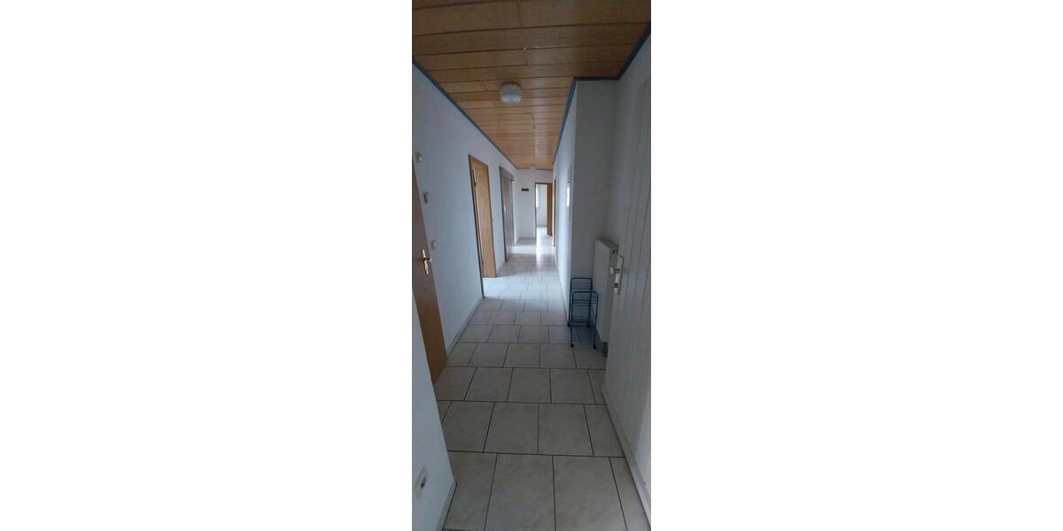 Dachgeschoßwohnung Eriskirch - 3 Zimmer, 66 m&sup2;, 1.100&euro; | Angebot:25446980