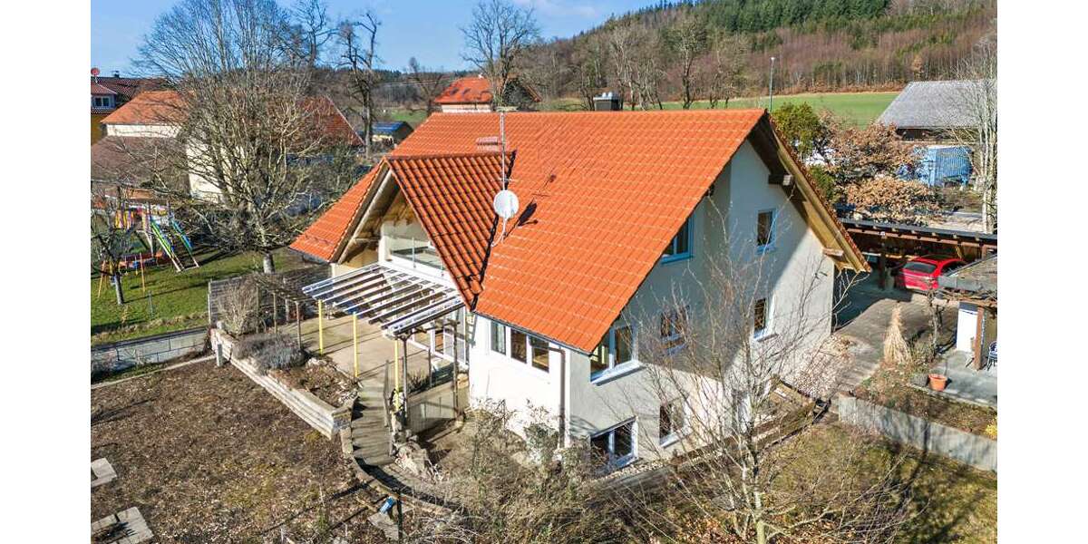 Einfamilienhaus Bergatreute - 6 Zimmer, 218 m&sup2;, 498.000&euro; | Angebot:26059774