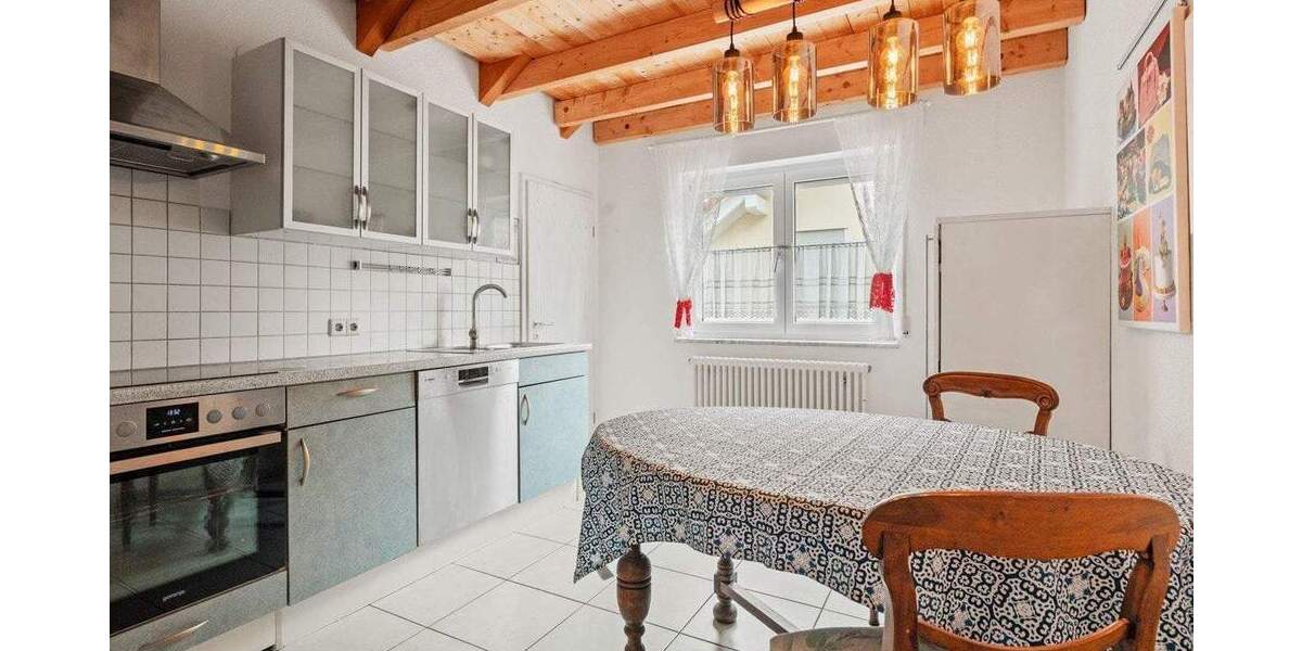 Mehrfamilienhaus, Wohnhaus Meersburg - 6 Zimmer, 162 m&sup2;, 985.000&euro; | Angebot:25675617