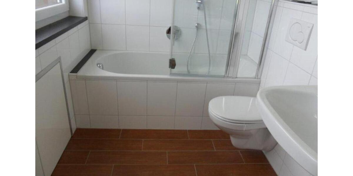 Dachgeschoßwohnung Lindau (Bodensee) - 1 Zimmer, 68 m&sup2;, 1.195&euro; | Angebot:25281070