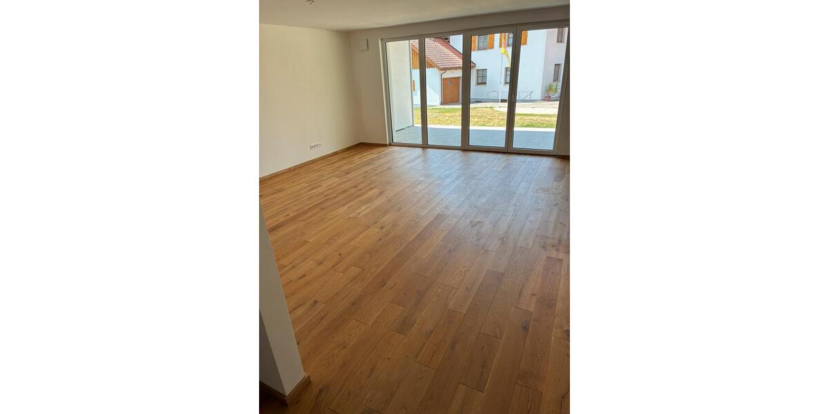 Erdgeschoßwohnung Frickingen - 3 Zimmer, 93 m&sup2;, 1.280&euro; | Angebot:26561045