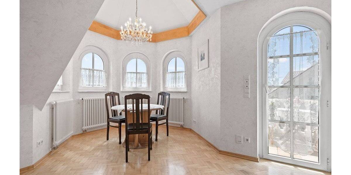 Einfamilienhaus Daisendorf - 8 Zimmer, 230 m&sup2;, 1.295.000&euro; | Angebot:26015686