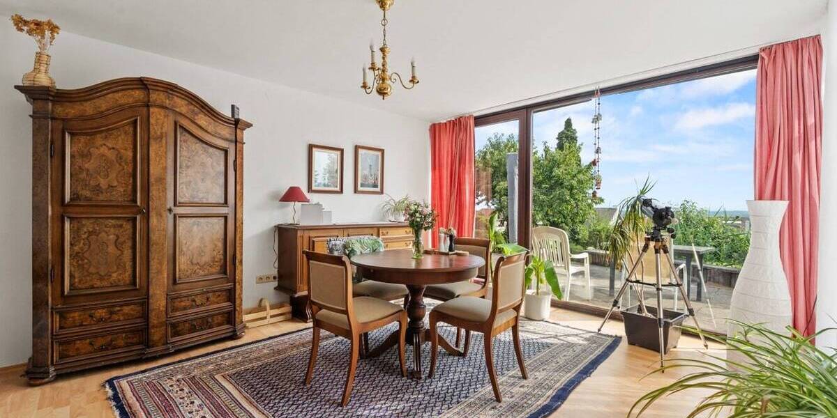 Einfamilienhaus Markdorf - 7 Zimmer, 230 m&sup2;, 855.000&euro; | Angebot:25679735