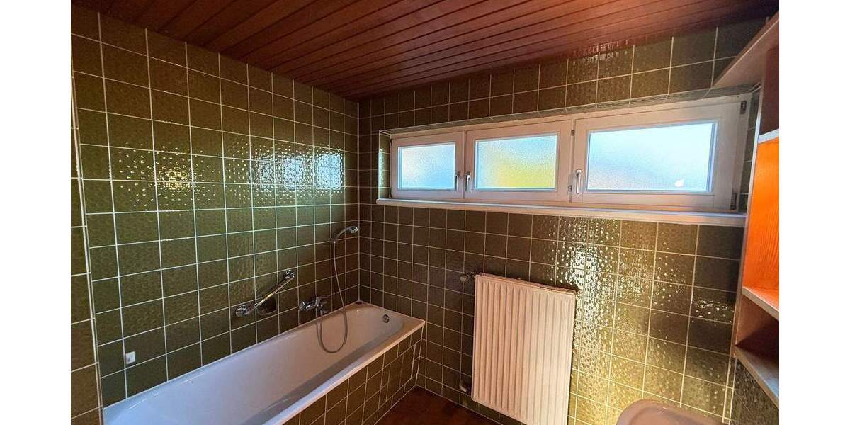 Einfamilienhaus Fronreute Staig - 8 Zimmer, 202 m&sup2;, 639.000&euro; | Angebot:25680494