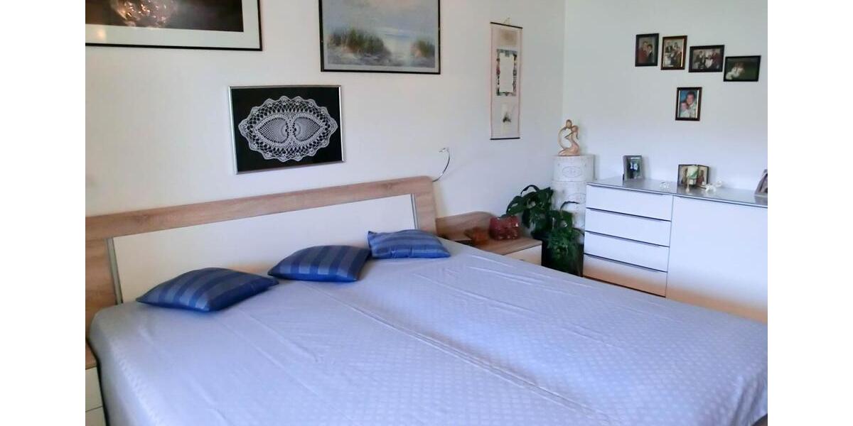 Etagenwohnung Friedrichshafen - 3 Zimmer, 80 m&sup2;, 1.075&euro; | Angebot:25645774
