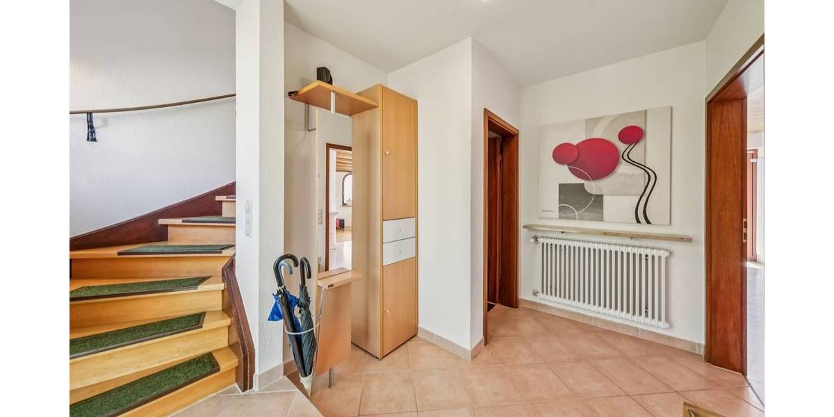 Einfamilienhaus Langenargen - 9 Zimmer, 230 m&sup2;, 1.190.000&euro; | Angebot:25938530