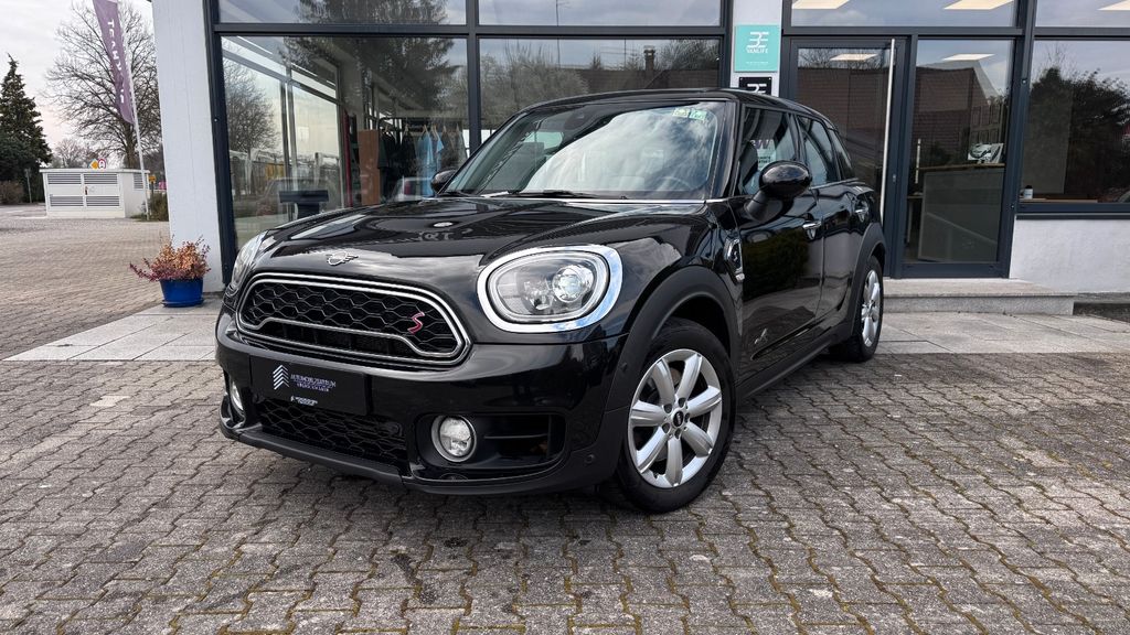Mini Cooper S 135.097 km 14.990 &euro; Ravensburg 88214