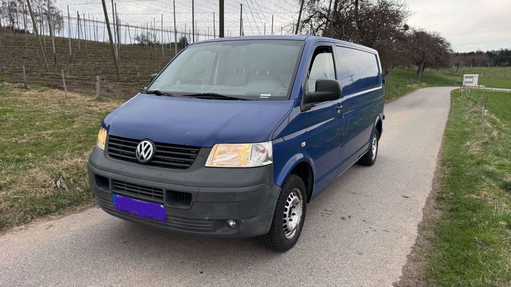 VW T5 andere 236.100 km 5.990 &euro; Wangen 88239