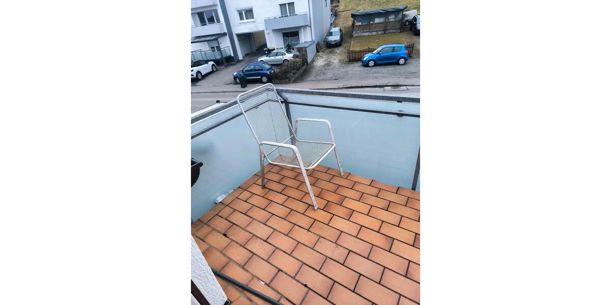 Dachgeschoßwohnung Wolpertswende - 3 Zimmer, 90 m&sup2;, 1.200&euro; | Angebot:25045580