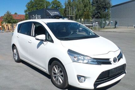 Toyota Verso 153.850 km 5.850 &euro; Baienfurt 88255