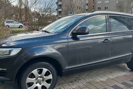 Audi Q7 229.000 km 5.000 &euro; Friedrichshafen 88046