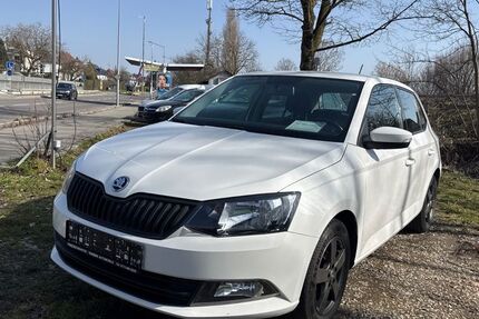 Skoda Fabia 131.000 km 6.900 &euro; Friedrichshafen 88045