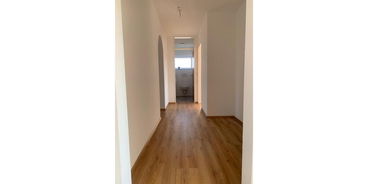 Etagenwohnung Friedrichshafen Allmannsweiler - 3 Zimmer, 94 m&sup2;, 1.090&euro; | Angebot:25942006