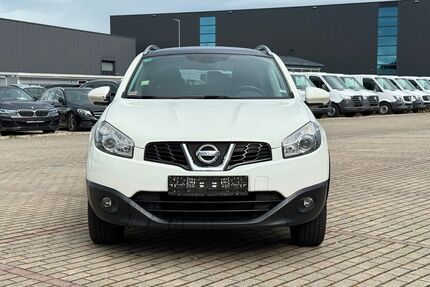 Nissan Qashqai 130.560 km 6.450 &euro; Meckenbeuren 88074