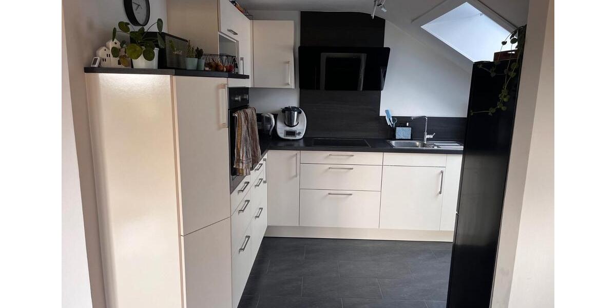 Dachgeschoßwohnung Langenargen - 3.5 Zimmer, 80 m&sup2;, 1.200&euro; | Angebot:26624328