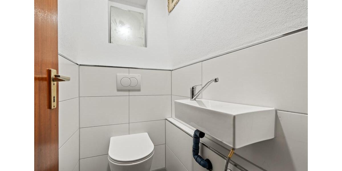 Etagenwohnung Friedrichshafen - 5 Zimmer, 98 m&sup2;, 360.000&euro; | Angebot:25973521