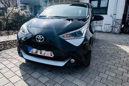 Toyota Aygo (X) 19.800 km 12.199 &euro; Weingarten 88250