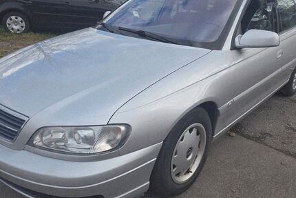 Opel Omega 157.000 km 4.799 &euro; Friedrichshafen 88046