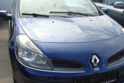 Renault Clio 90.000 km 2.900 &euro; Friedrichshafen 88048