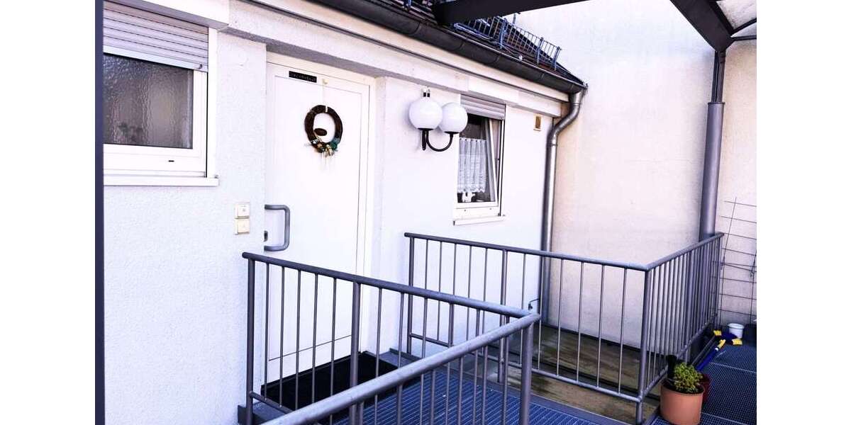 Etagenwohnung Friedrichshafen Hofen - 3 Zimmer, 90 m&sup2;, 429.000&euro; | Angebot:25934597