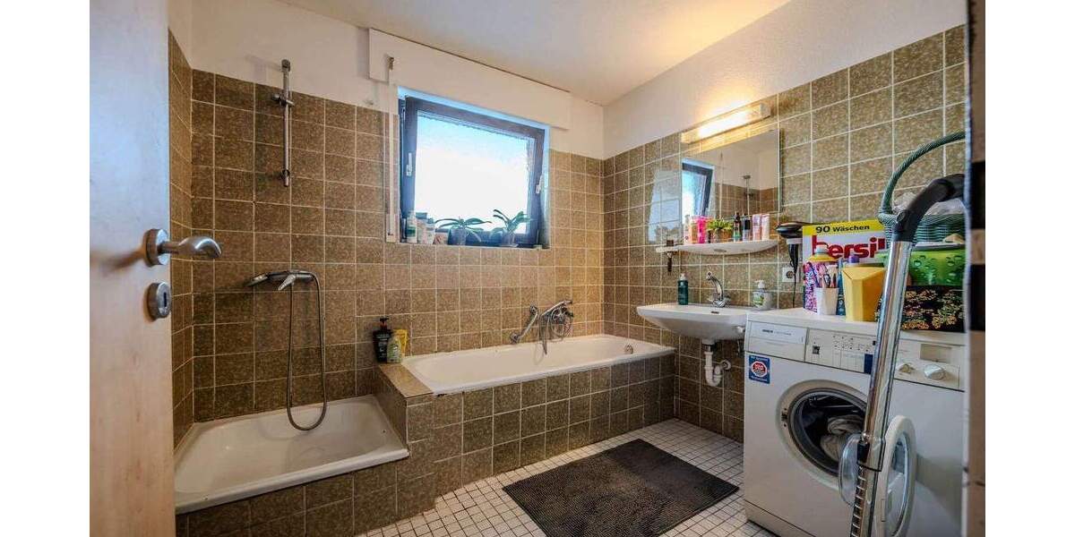 Etagenwohnung Überlingen - 3 Zimmer, 82 m&sup2;, 329.000&euro; | Angebot:25690681