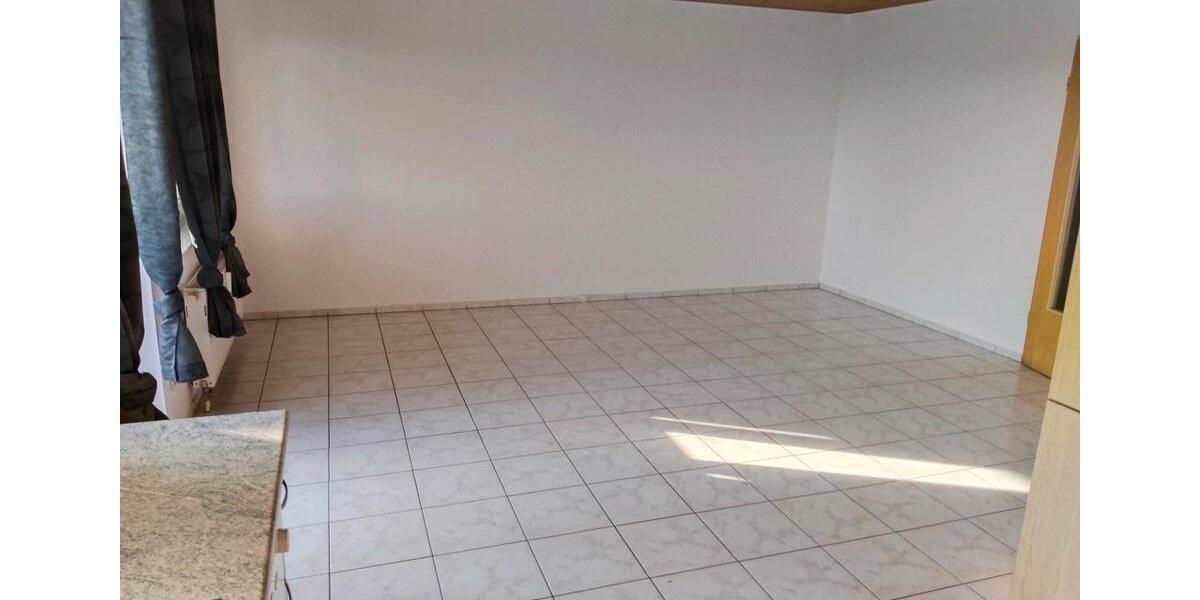 Etagenwohnung Wolpertswende - 3 Zimmer, 70 m&sup2;, 980&euro; | Angebot:26023534