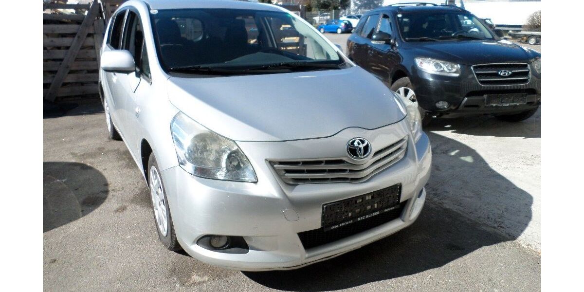 Toyota Verso 235.420 km 3.850 &euro; Baienfurt 88255