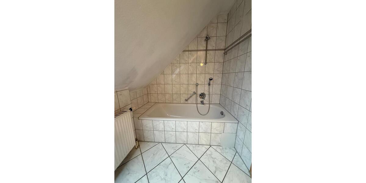 Maisonettenwohnung Kressbronn am Bodensee - 3.5 Zimmer, 78 m&sup2;, 1.310&euro; | Angebot:25965646