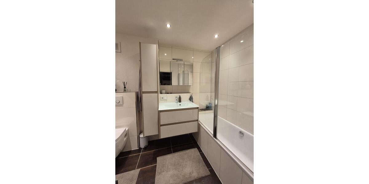 Hochparterre Eriskirch - 4 Zimmer, 85 m&sup2;, 389.000&euro; | Angebot:25944447