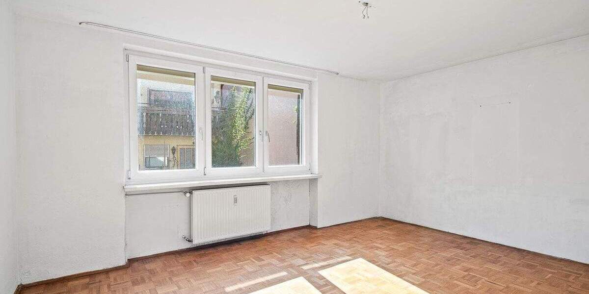 Mehrfamilienhaus, Wohnhaus Konstanz Allmannsdorf - 9 Zimmer, 217 m&sup2;, 940.000&euro; | Angebot:25731015