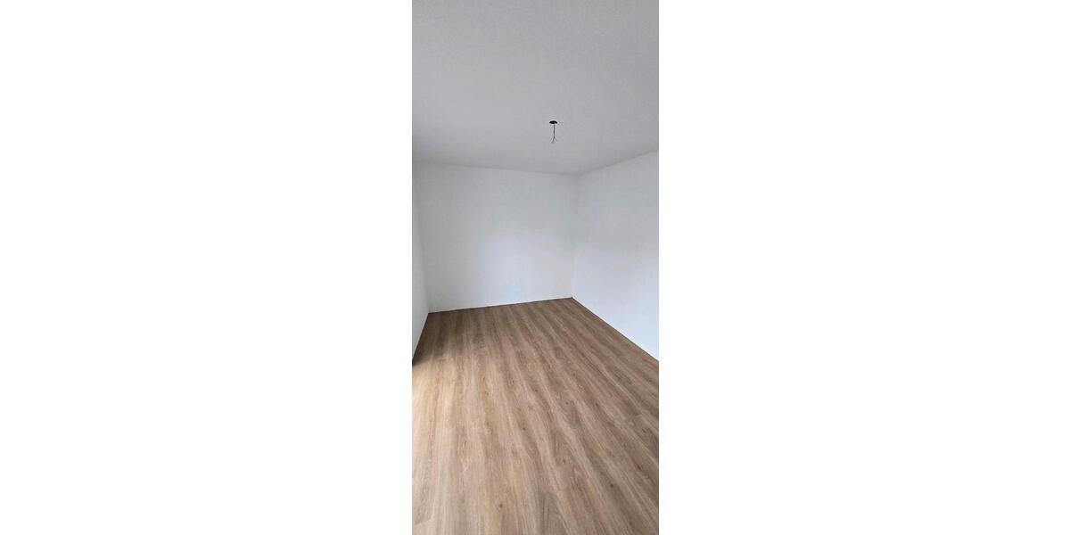 Etagenwohnung Ebenweiler - 4.5 Zimmer, 100 m&sup2;, 1.400&euro; | Angebot:25614627