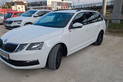 Skoda Octavia 119.500 km 11.500 &euro; Konstanz 78467
