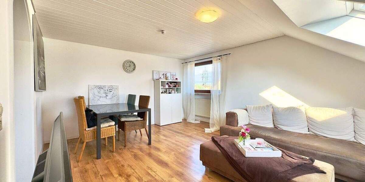 Doppelhaushälfte Meckenbeuren - 7 Zimmer, 177 m&sup2;, 798.000&euro; | Angebot:25689688