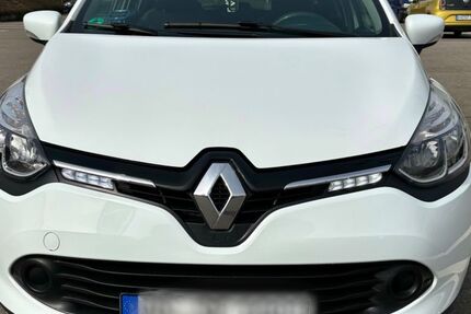 Renault Clio 163.500 km 4.900 &euro; Konstanz 78467