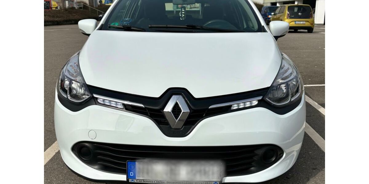 Renault Clio 163.500 km 4.900 &euro; Konstanz 78467