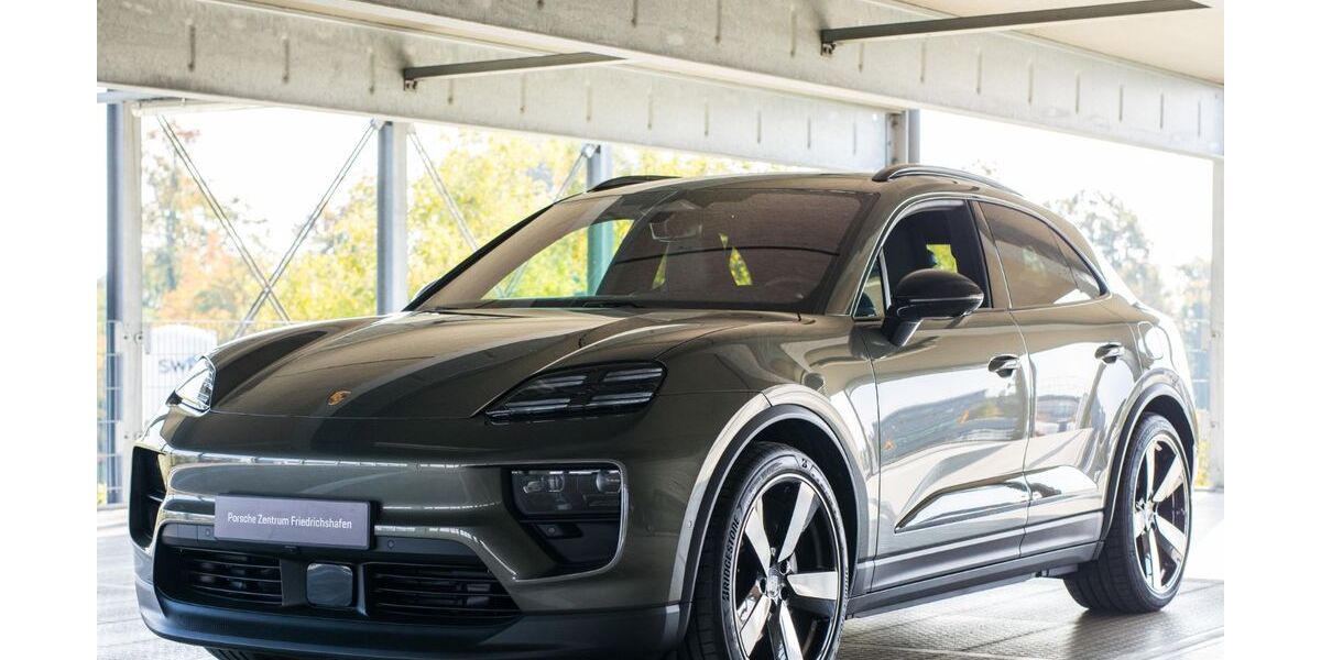 Porsche Macan 8.800 km 89.870 &euro; Friedrichshafen 88045