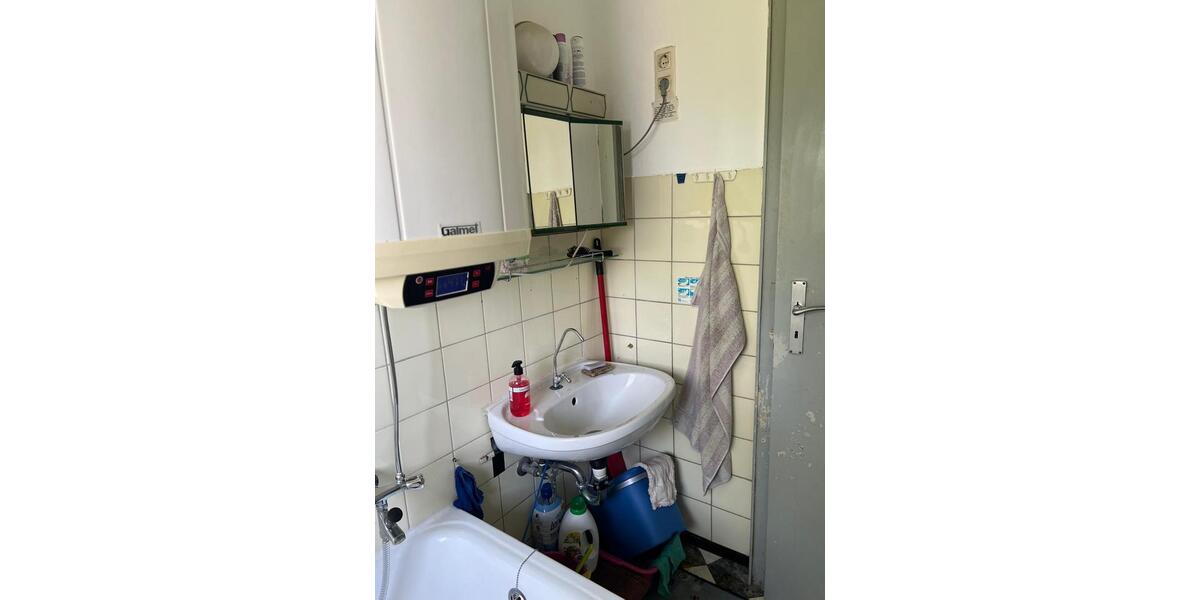 Mehrfamilienhaus, Wohnhaus Friedrichshafen Allmannsweiler - 4 Zimmer, 77 m&sup2;, 200.000&euro; | Angebot:26712818