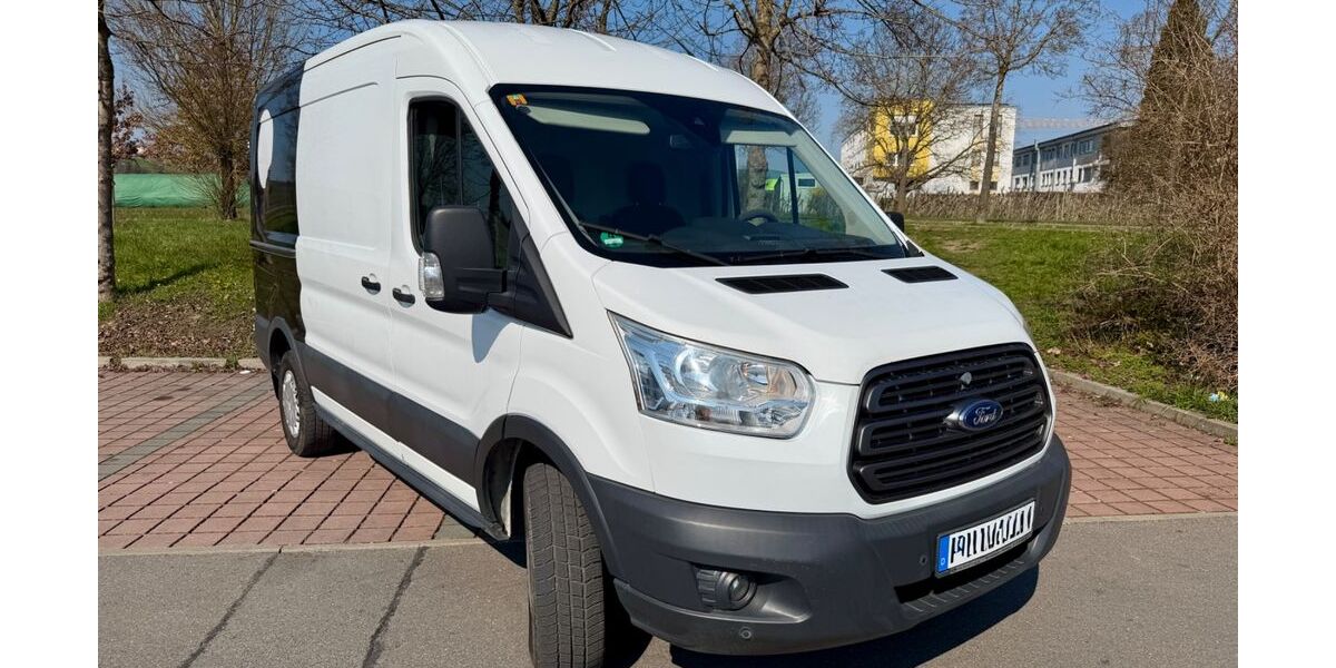 Ford Transit 127.300 km 12.300 &euro; Friedrichshafen 88048
