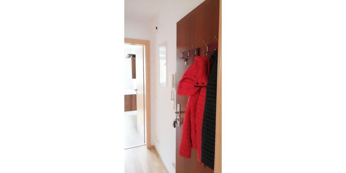 Etagenwohnung Immenstaad am Bodensee - 2.5 Zimmer, 90 m&sup2;, 1.220&euro; | Angebot:26314610