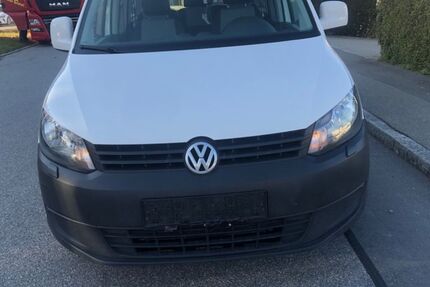 VW Caddy 195.600 km 5.999 &euro; bodnegg 88285