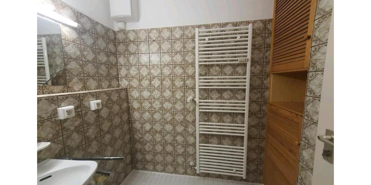 Erdgeschoßwohnung Ravensburg Eschach - 2.5 Zimmer, 69 m&sup2;, 1.340&euro; | Angebot:25856669