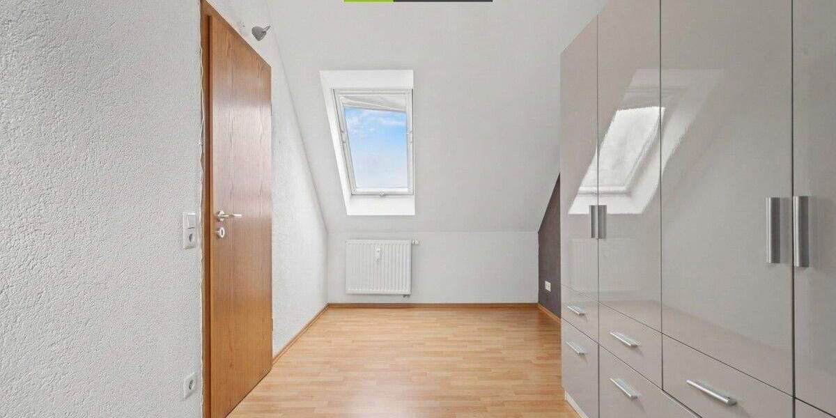 Etagenwohnung Ravensburg Innenstadt - 5 Zimmer, 92 m&sup2;, 359.000&euro; | Angebot:25693718