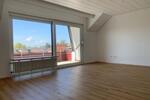 Dachgeschoßwohnung Friedrichshafen Allmannsweiler - 2 Zimmer, 84 m&sup2;, 1.075&euro; | Angebot:26325805