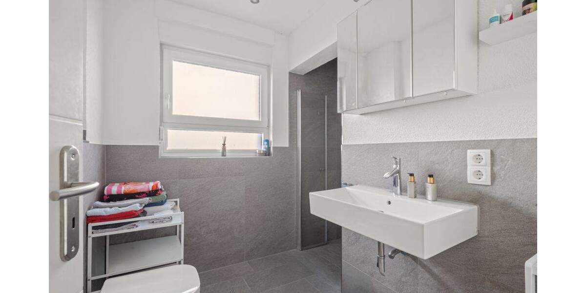 Mehrfamilienhaus, Wohnhaus Friedrichshafen Allmannsweiler - 1 Zimmer, 251 m&sup2;, 990.000&euro; | Angebot:25671545