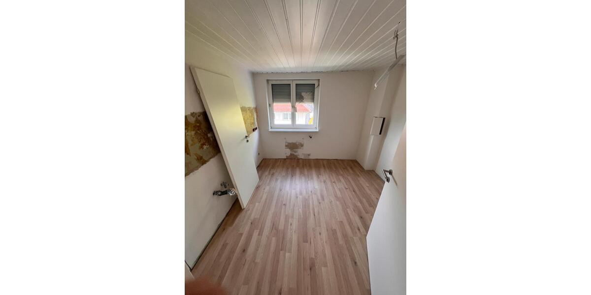 Maisonettenwohnung Ravensburg Eschach - 3.5 Zimmer, 108 m&sup2;, 1.365&euro; | Angebot:26670380